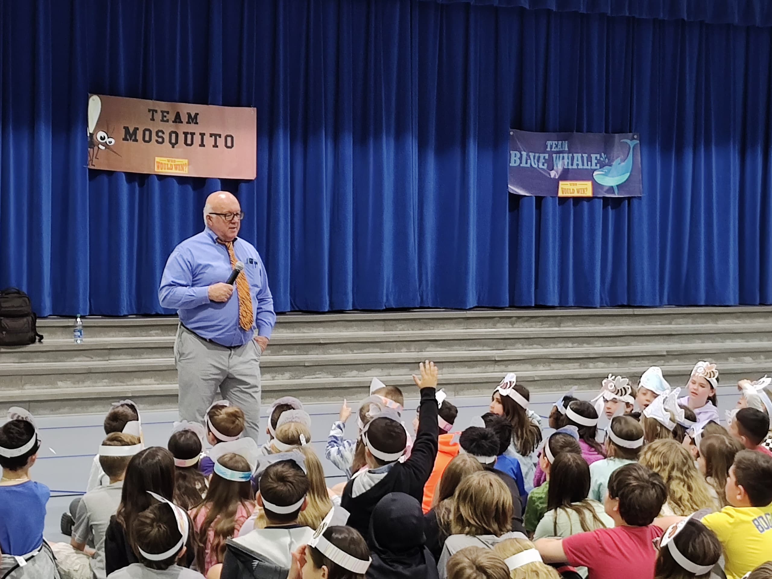 It was so exciting to have Jerry Pallotta visit Kolling. The students enjoyed a presentation from the Who would win author on May 16.